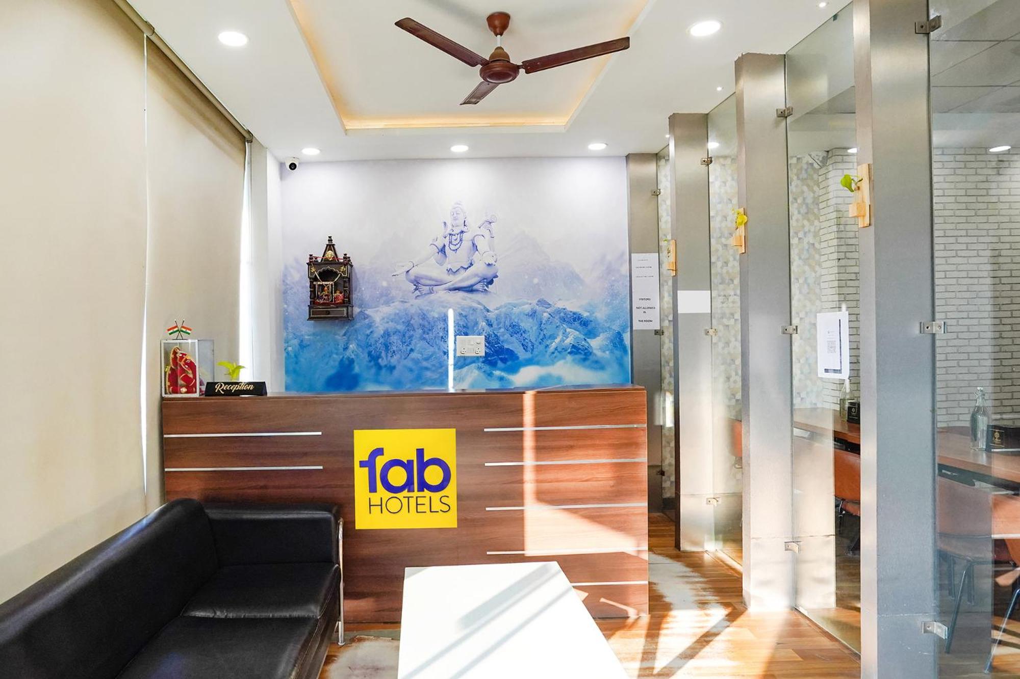 Fabhotel Prime Culture Noida Extérieur photo