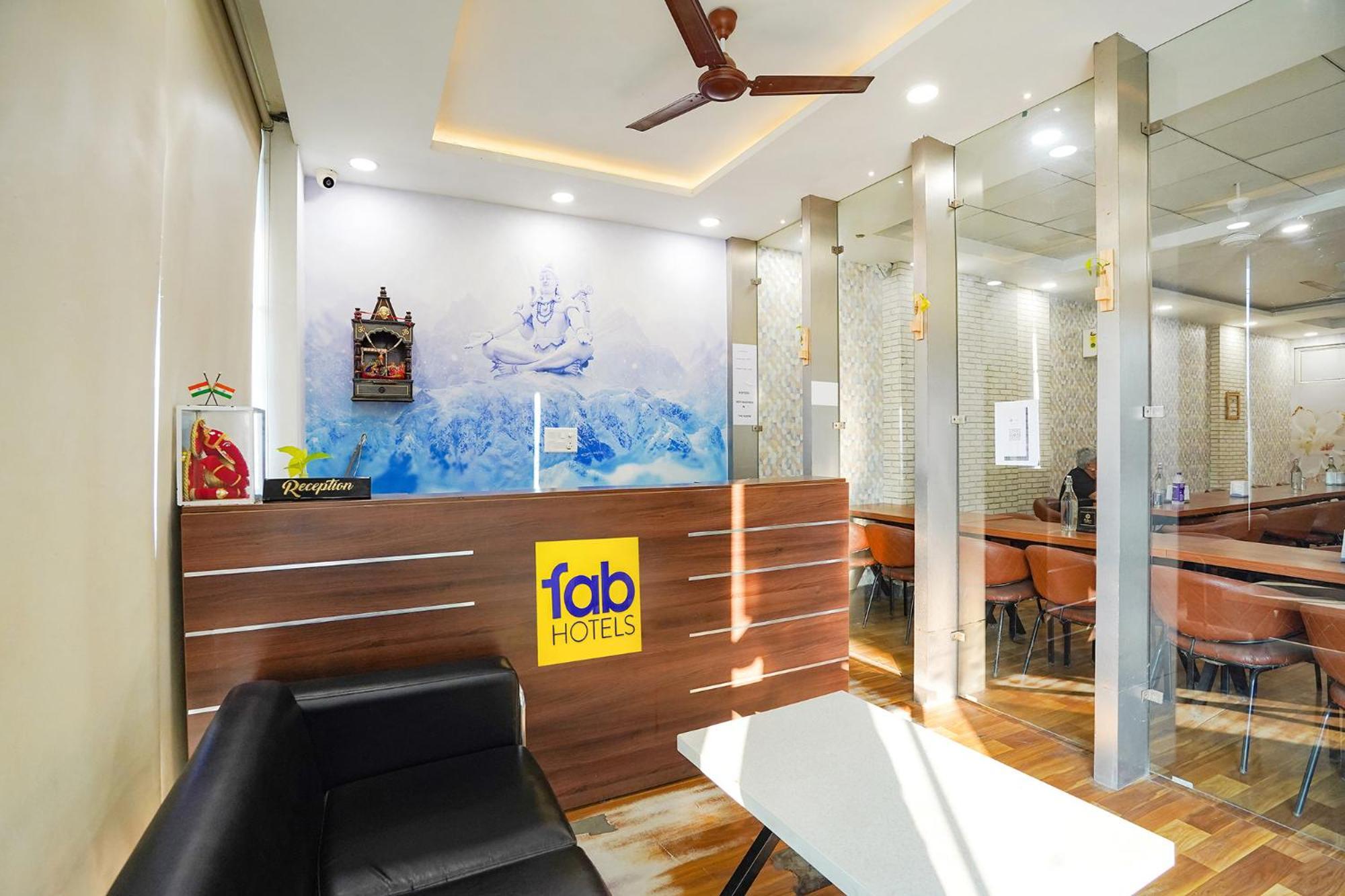 Fabhotel Prime Culture Noida Extérieur photo